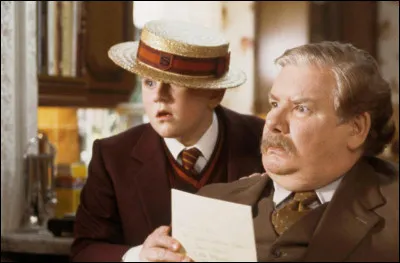 Oncle Vernon sait que Harry...