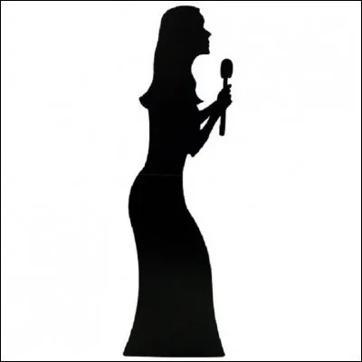 Quelle chanteuse surnomm&eacute;e ''La Dame en noir'' est l'interpr&egrave;te de la chanson ''Moi je me balance'' ?