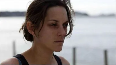 Quelle célébrité joue dans "La Môme" ?