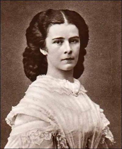 Dans quel pays est-elle d&eacute;c&eacute;d&eacute;e ?