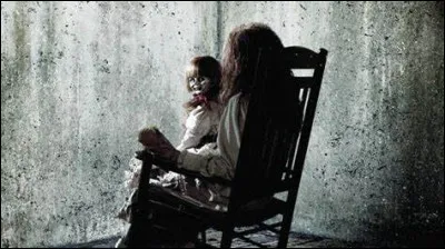 Dans quelle ville la famille a-t-elle emménagé par la suite, avec Annabelle et le nouveau-né ?