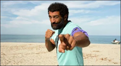 Il s'appelle en réalité Abdel mais se fait appeler :