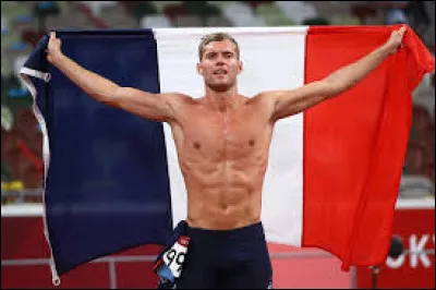 Lequel de ces sportifs fran&ccedil;ais est le recordman du monde du d&eacute;cathlon ?