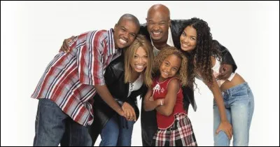 Quel est le titre original de la série "Ma famille d'abord" ?