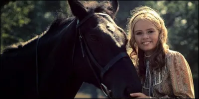 Qui est la propriétaire du cheval dans "Prince noir" ?