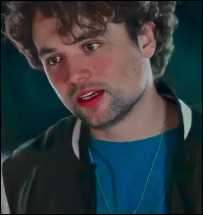 Quelle est la couleur de la peinture jetée sur le tag concernant Gerry à la prison ?