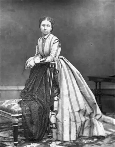 Quelle est la titulature de Louise du Royaume-Uni du 18 mars 1848 au 21 mars 1871 ?