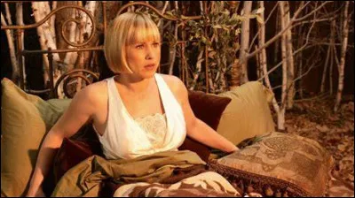 Depuis combien d'années le jeune garçon qu'Allison imagine dans une grotte est-il décédé ?