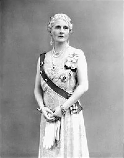 À combien de couronnement(s) britannique(s) Alice d'Albany a-t-elle assisté(s) ?