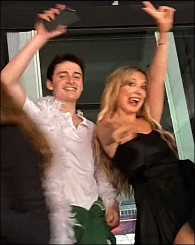 Choisis entre ces personnages ! 
Bonne chance ;)