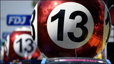 Probabilités. Soit un quiz à 13 questions, avec 4 possibilités de réponse à chaque question ; quel score probable obtiendrait-on si l'on répondait au hasard à chaque question ?