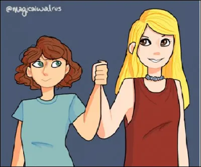 Qui sont les membres de sa famille humaine avant leur changement de nom pour Nathalie, Kate et Connor ?