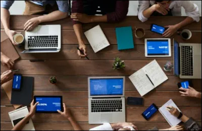 Préfères-tu être en équipe ou bien seul ?