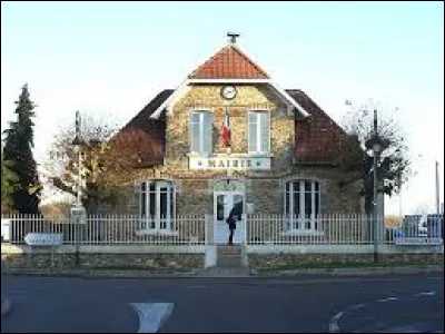 Commune francilienne, dans la Grande Couronne, Toussus-le-Noble se situe dans le d&eacute;partement ...