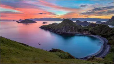 Quand les Néerlandais chassent-ils les Portugais de Goa de cette même région ?