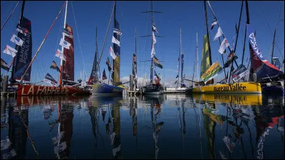 Sport : Quel navigateur français a remporté la première édition du Vendée Globe en 1990 ?