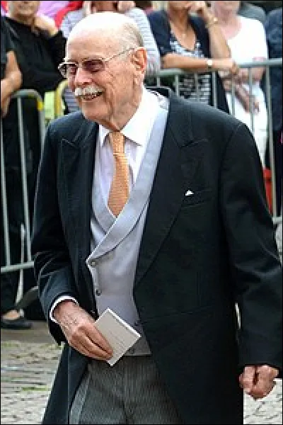 Quel âge a actuellement Maximilien de Bade ?