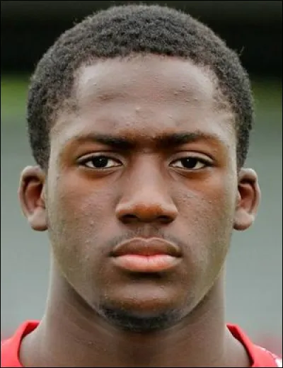 Dans quel club évolue-t-il actuellement (3 août 2022) ?