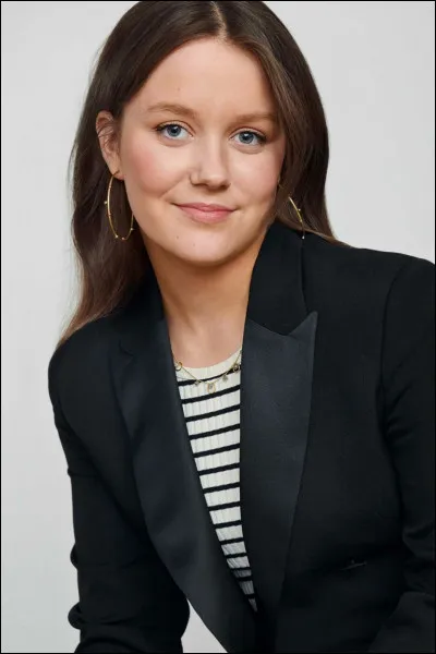 À quelle place figure Isabella de Danemark dans l'ordre de succession au trône du Danemark ?