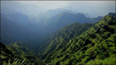 Quelle est la langue officielle de la Colombie ?
