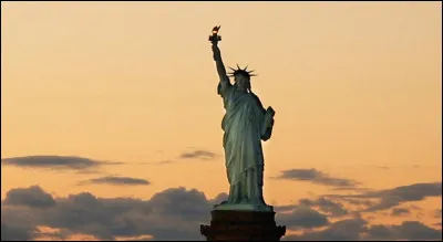 En quelle ann&eacute;e la statue fut-elle ferm&eacute;e au public pour cause de restauration ?
