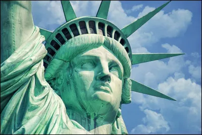 Mais en quel honneur la France a-t-elle offert cette statue aux &Eacute;tats-Unis ?