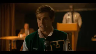 J'ai frappé Jason (le petit ami de Chrissy) dans les parties intimes, je suis...