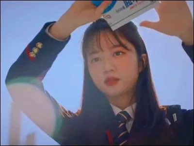 D'où est-ce qu'elle a été licenciée ?