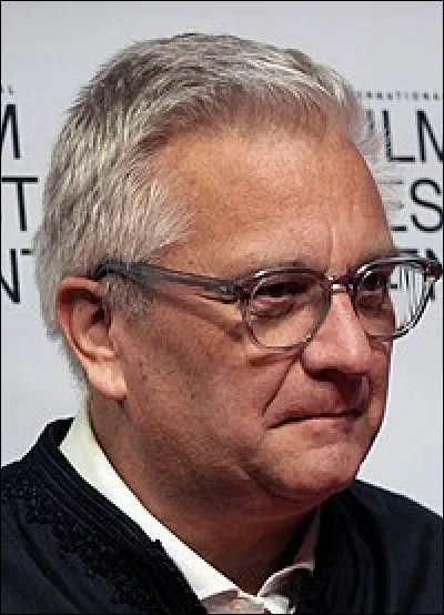 À 14 ans, Laurent de Belgique recommence sa première année secondaire, pour la...