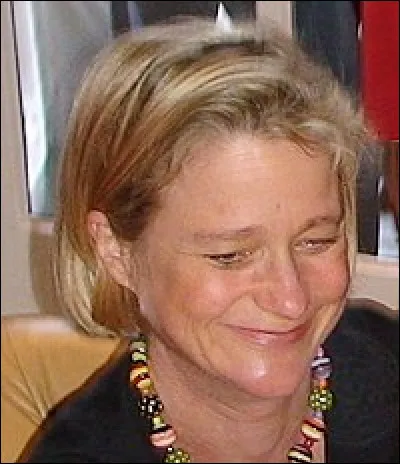 À quelle dynastie appartient Delphine de Saxe-Cobourg ?