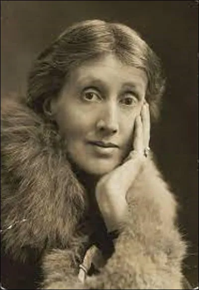 Adeline Virginia Alexandre Stephen, dit Virginia Woolf, est une femme de lettres née le 25 janvier 1882 à Londres. À l'origine de romans comme ''La Promenade au phare'' en 1927, ou ''Une chambre à soi'' en 1929, elle se suicide le 28 mars 1941 à Rodmell en se noyant dans le fleuve l'Ouse. En 1991, un cratère a été nommé en son honneur, sur quelle planète ?