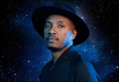 Qui est ce chanteur auteur-compositeur et interprète du titre ''Coucou'' ?