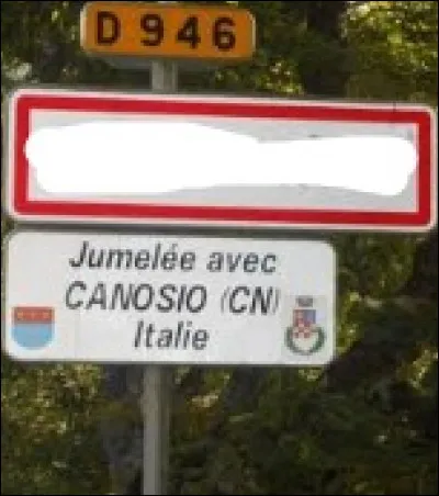 L'autre jour, pour un gage, j'ai dû aller dehors et baisser...