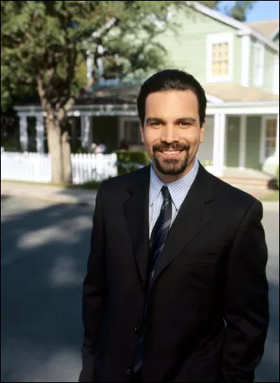 Pendant son divorce avec Carlos avec qui Gabrielle était-elle en couple ?