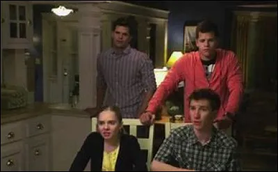 Dans le couple des parents de Tom, qui trompe qui ?