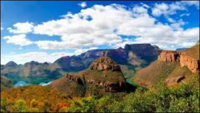 Quelle chanteuse a chanté "Babacar" en 1987 ?