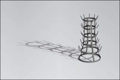 A qui doit-on ce célèbre porte-bouteilles réalisé en 1914 ?