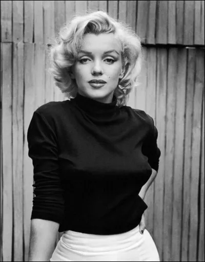 Marilyn Monroe reçoit le Golden Globe de la meilleure actrice en quelle année ?