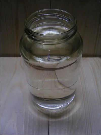 À deux doigts de faire le grand écart, c'est l'...