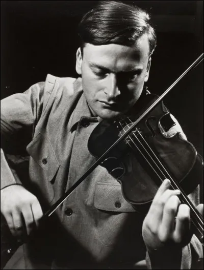 A quel violoniste célèbre Bartok dédia-t-il sa "Sonate pour violon seul" ?