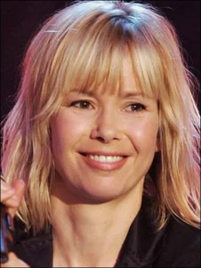 Qui est cette Romane, chanteuse française née en 1971 ?