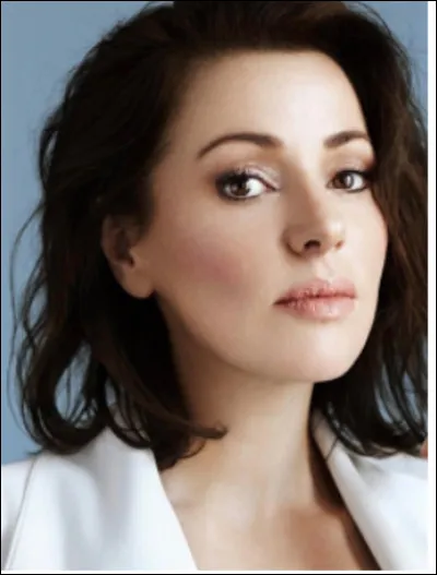 Qui est cette Tina, chanteuse australienne née en 1967 ?