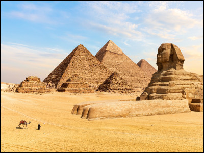 Qui repose dans la Grande Pyramide de Gizeh  ?