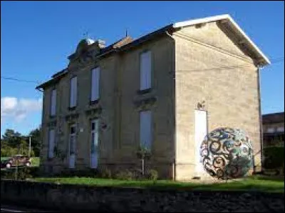 Commune de Nouvelle-Aquitaine, dans l'arrondissement de Libourne, Naujan-et-Postiac se situe dans le département ...