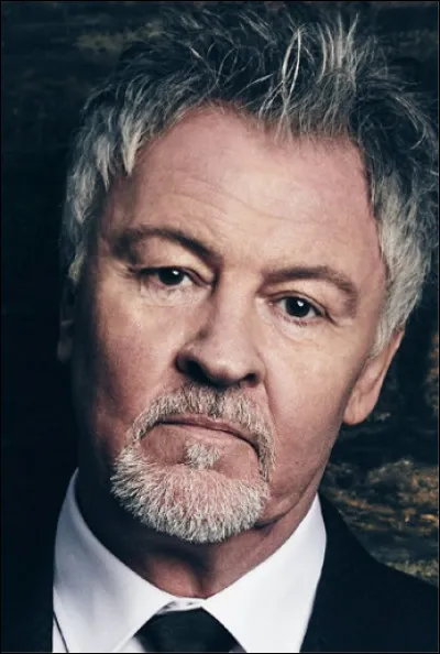 Qui est ce Paul, chanteur britannique né en 1956 ?