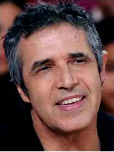 Qui est ce Julien, chanteur français né en 1947 ?