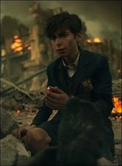 Combien de temps Cinq est-il parti ?