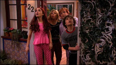 Dans quelle &eacute;cole est Sam ?