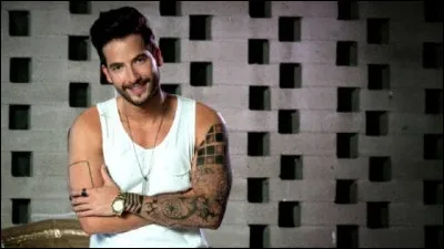 Comment Charly appelle-t-il les filles ?