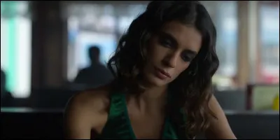 Épisode 2 - Parmi ces trois actions, que fait la méchante en premier ?